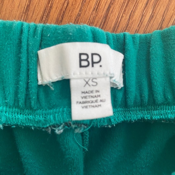 BP. Matching Lounge Set - Picture 5 of 5